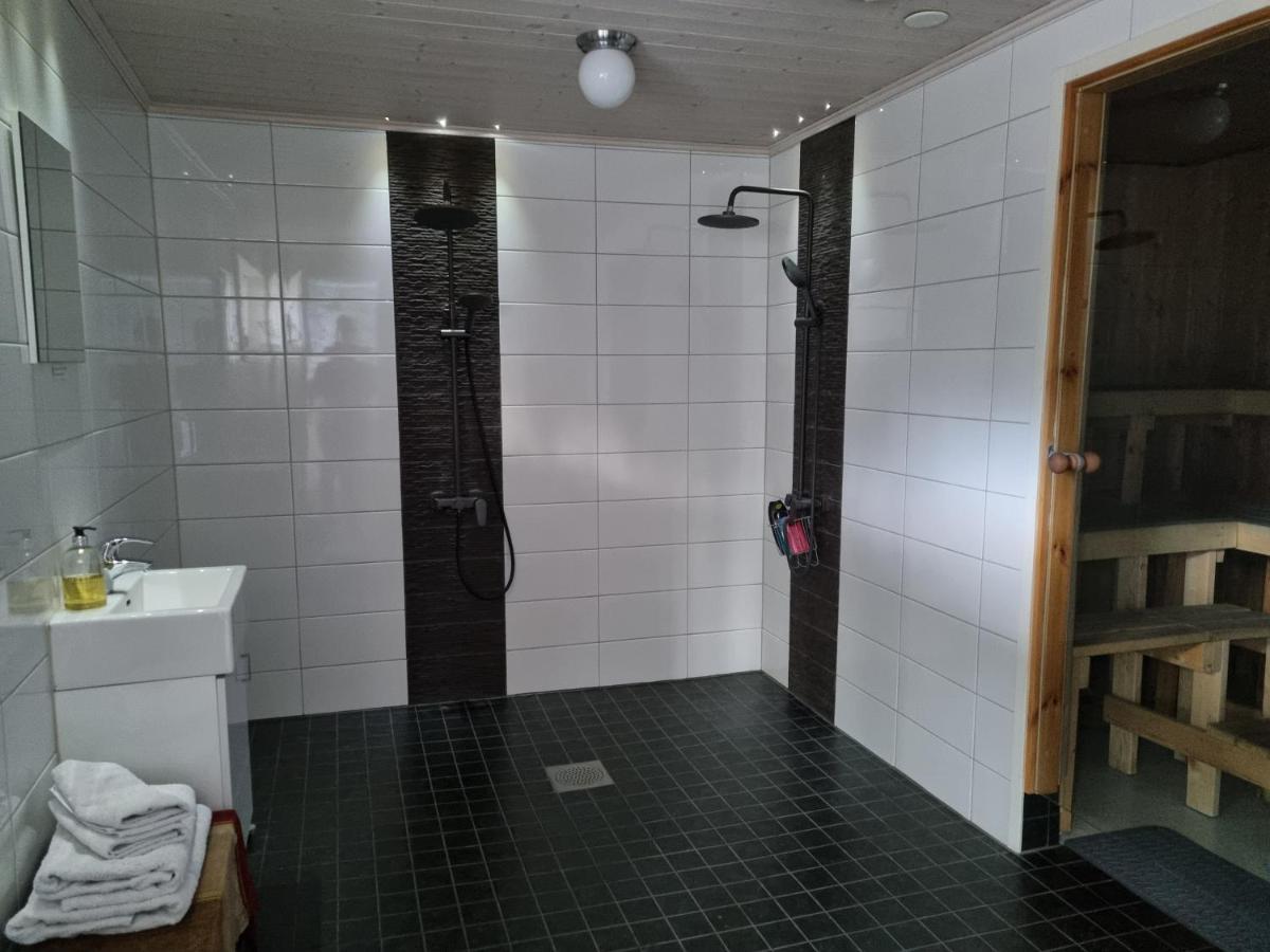 Sydabacka Guest House, A Room With A Sauna Kirkkonummi Extérieur photo